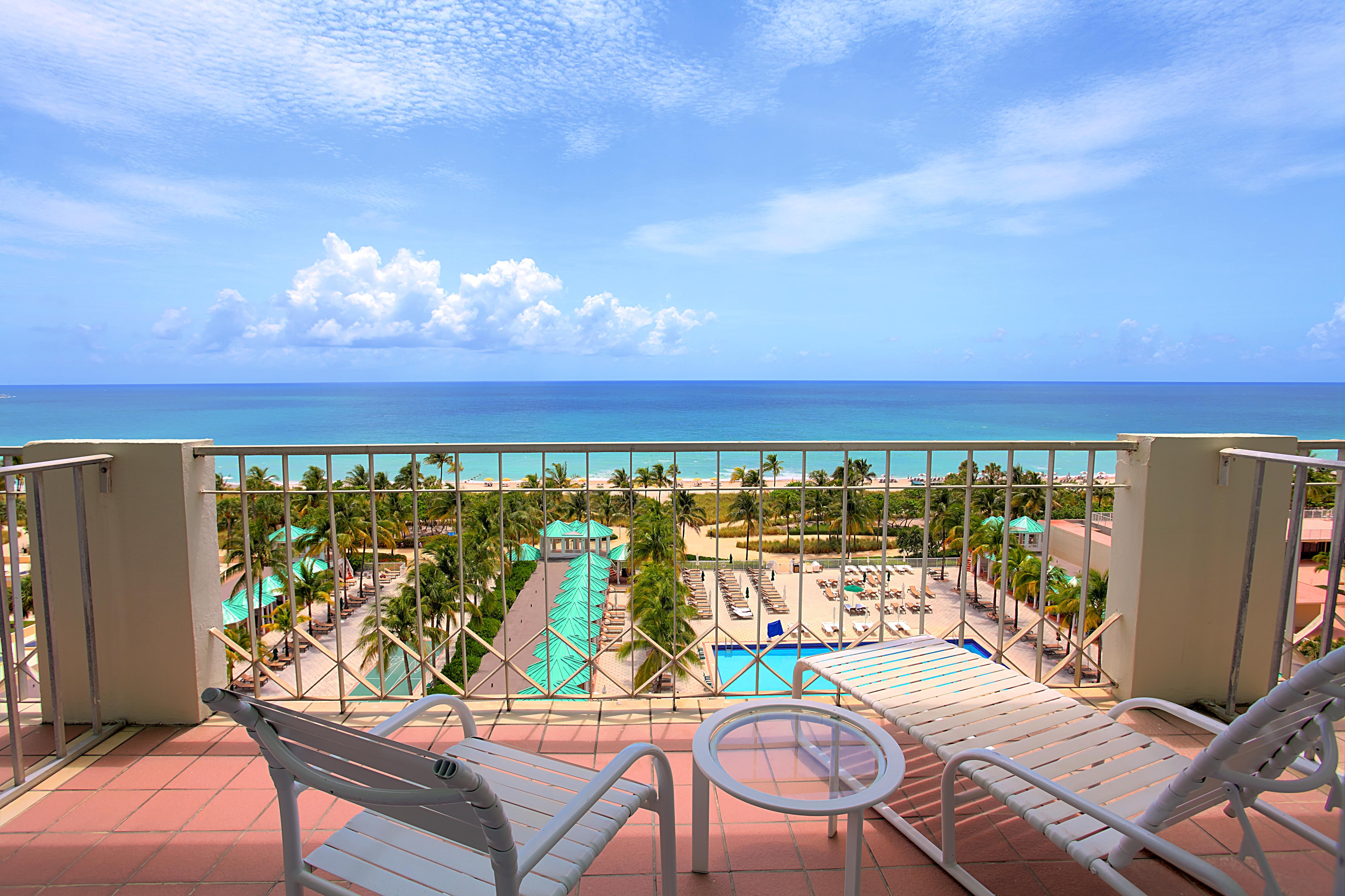 Sea View Hotel Bal Harbour Exteriör bild